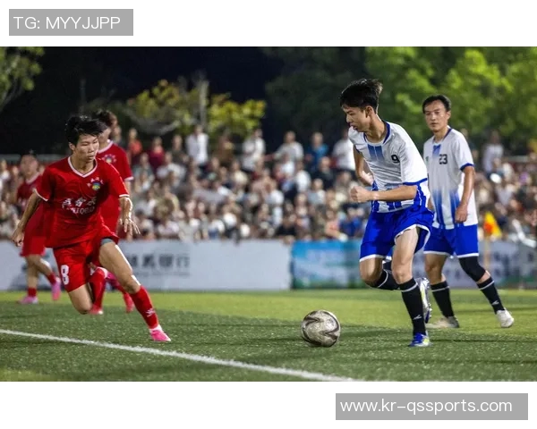 我心中的足球英雄与梦想追逐之旅 我心中的足球英雄与梦想追逐之旅